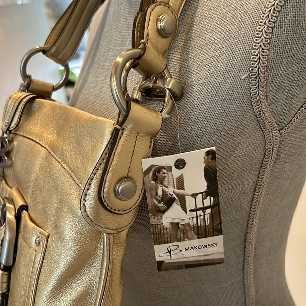 B. Makowsky Gold Handbag - Picture 3 of 10